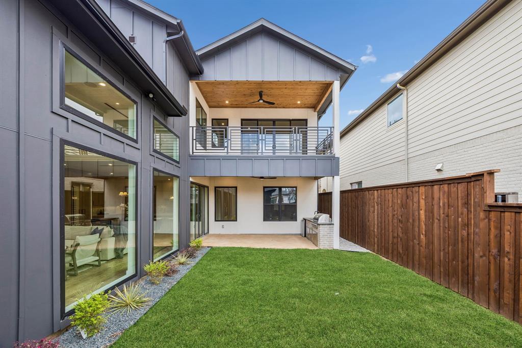 GASTON TERRACE - Residential