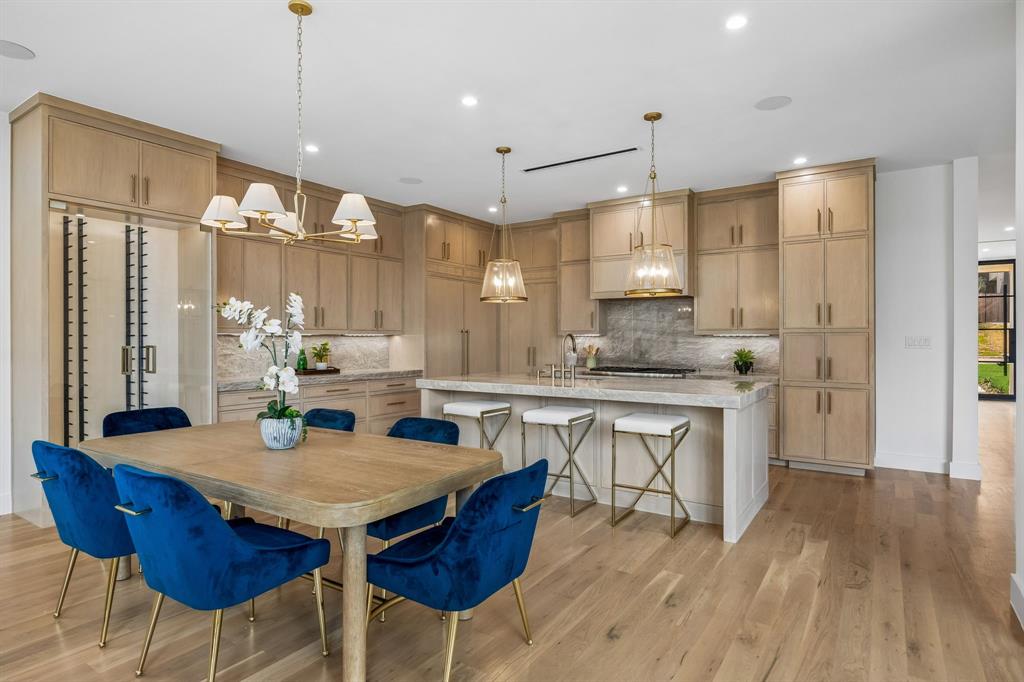 GASTON TERRACE - Residential