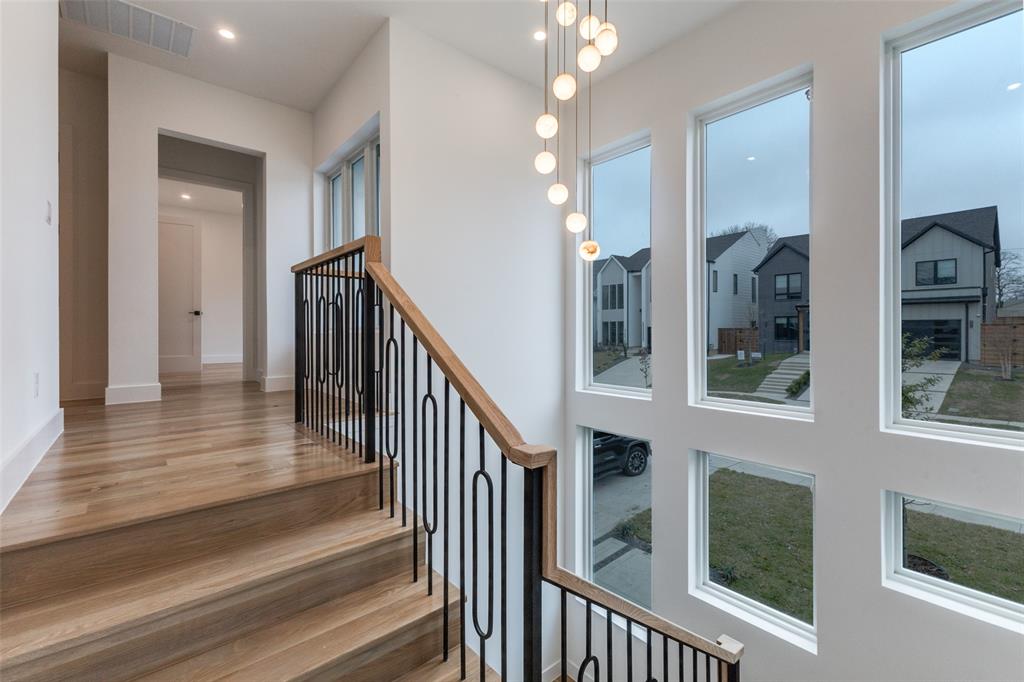 GASTON TERRACE - Residential