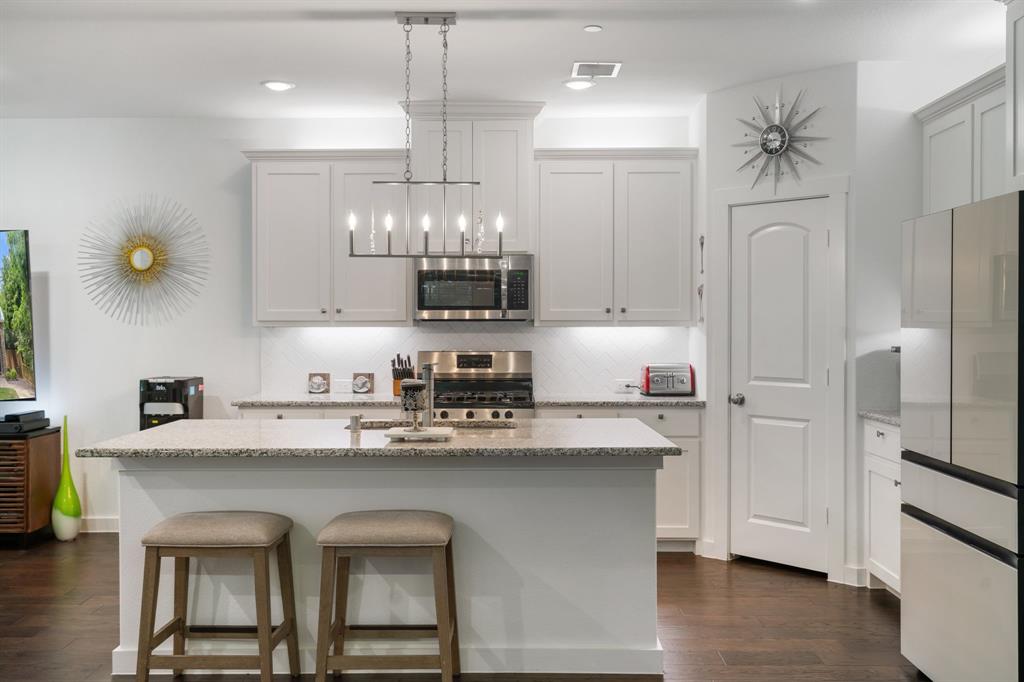 Apples Crossing - Residential