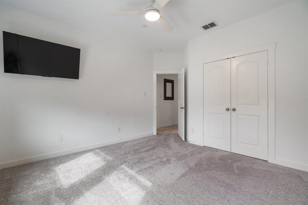 Apples Crossing - Residential