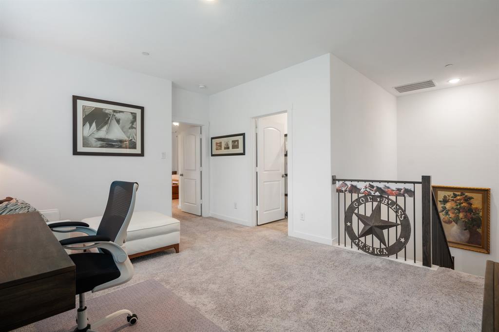 Apples Crossing - Residential