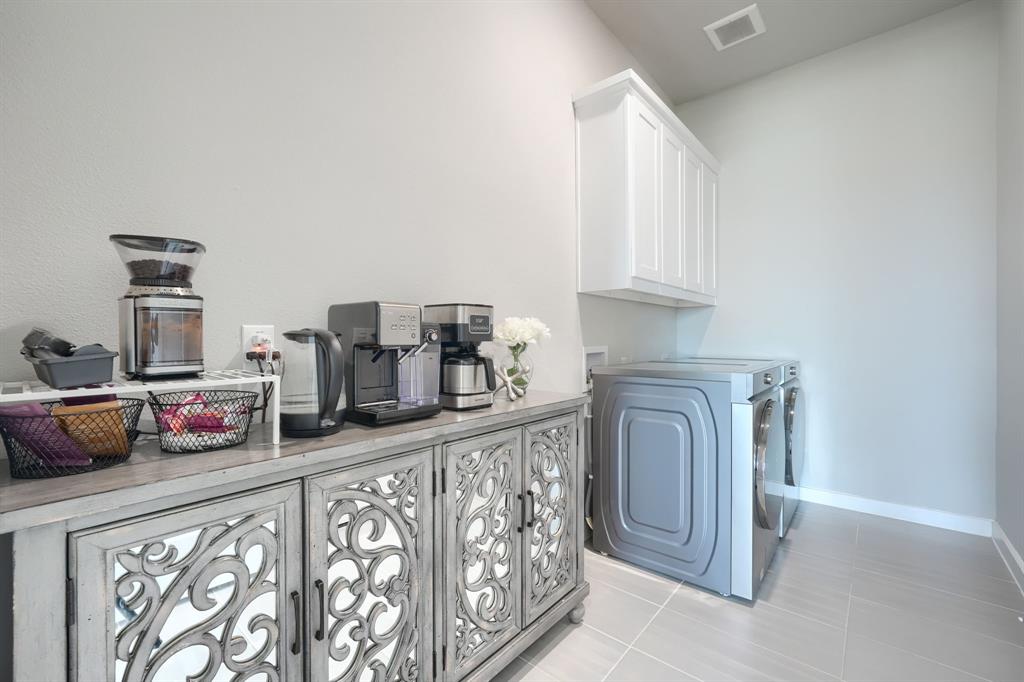 WINDSONG RANCH - Residential