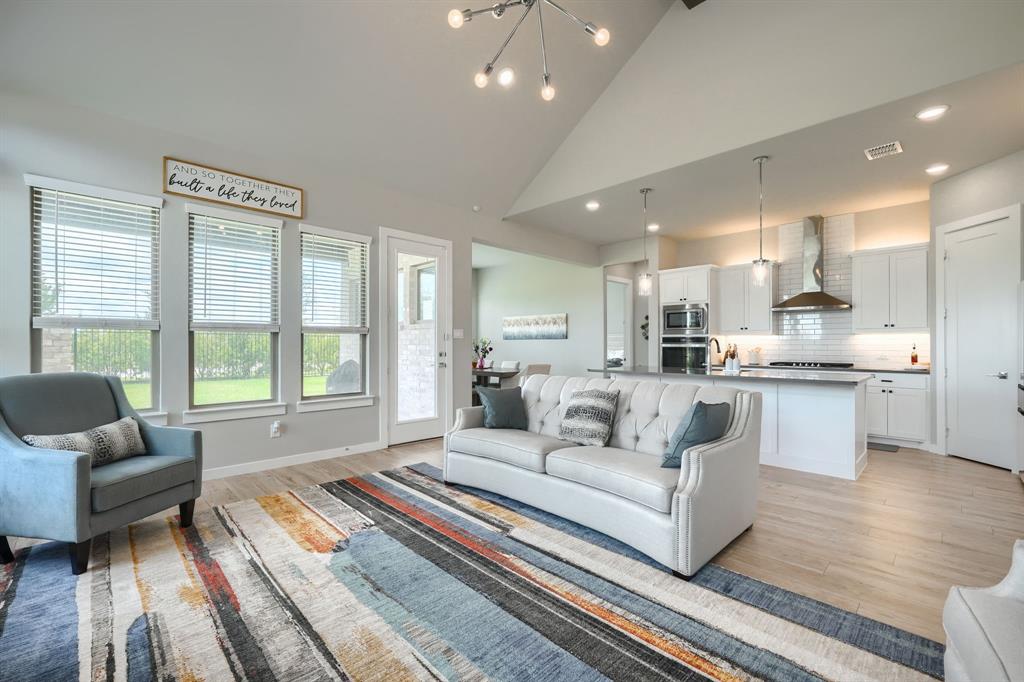 WINDSONG RANCH - Residential