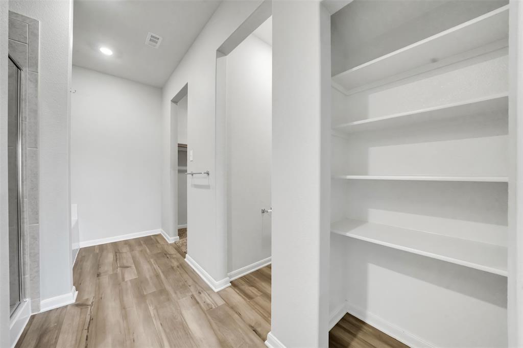 Shadowbend - Residential Lease