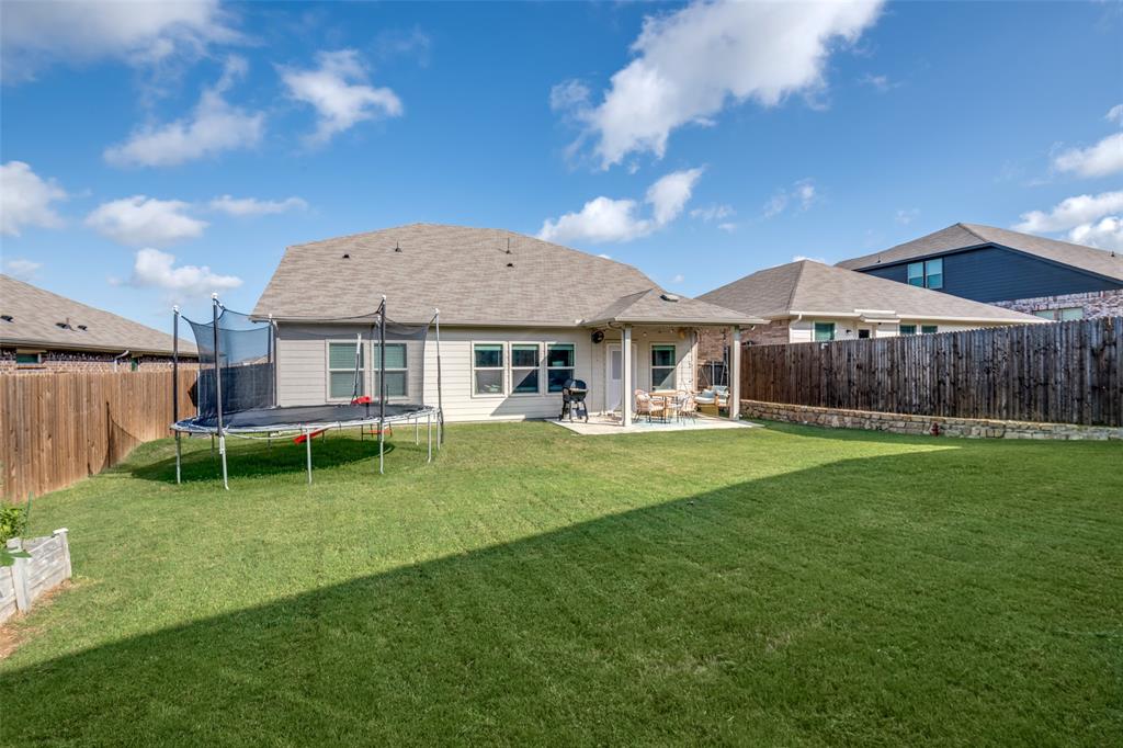 Trinity Crossing - Residential Lease