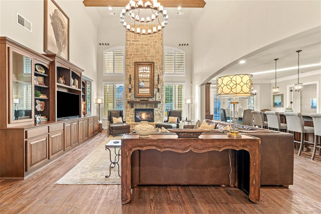 Shady Oaks ADD-Southlake Block 4 Lot 17 - Residential