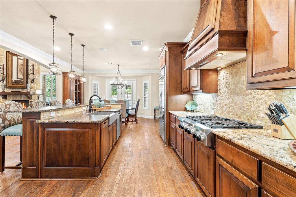 Shady Oaks ADD-Southlake Block 4 Lot 17 - Residential