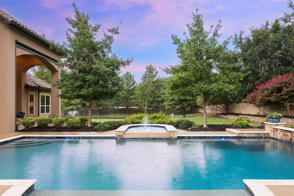 Shady Oaks ADD-Southlake Block 4 Lot 17 - Residential