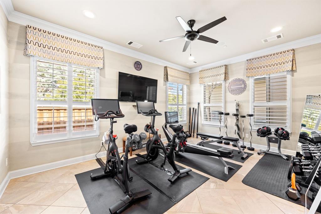 Shady Oaks ADD-Southlake Block 4 Lot 17 - Residential