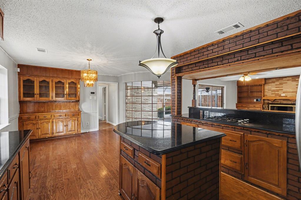 Glen Oaks - Residential