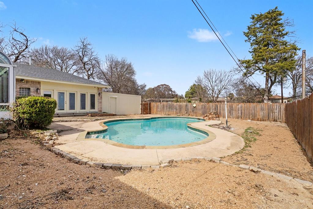 Glen Oaks - Residential