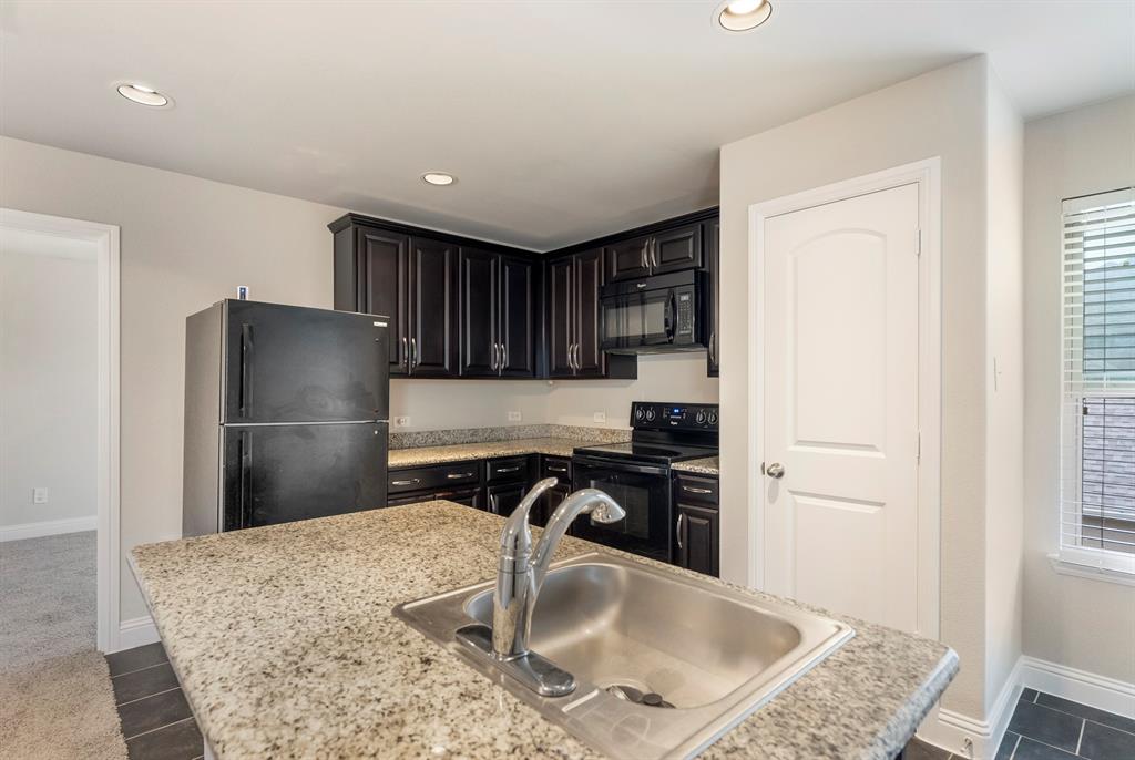 Viridian Village 1e1b - Residential