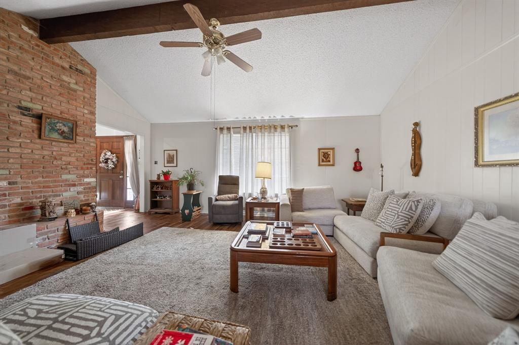 Decordova Bend Estate - Residential