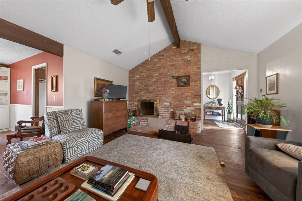 Decordova Bend Estate - Residential