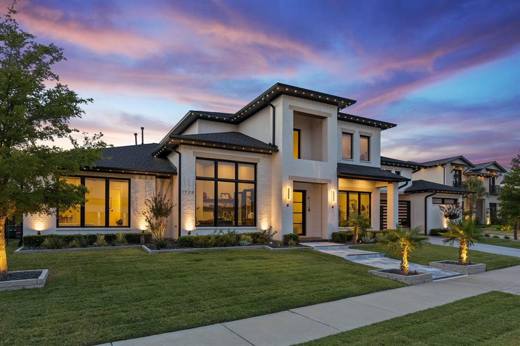 1728 Hidalgo Lane