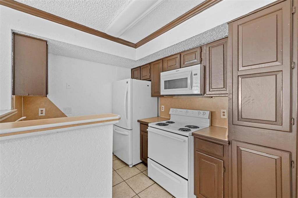 2314 Bamboo Drive I103