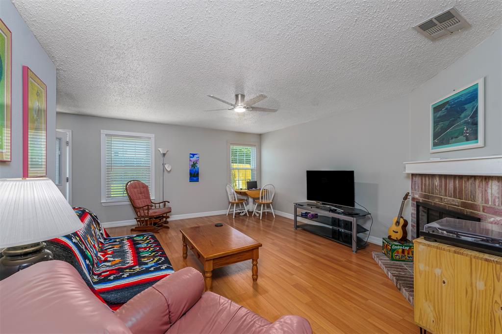 5209 Prestwick Drive