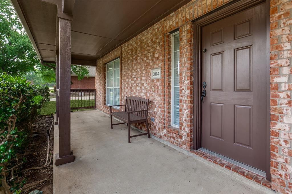 304 Elizabeth Trail