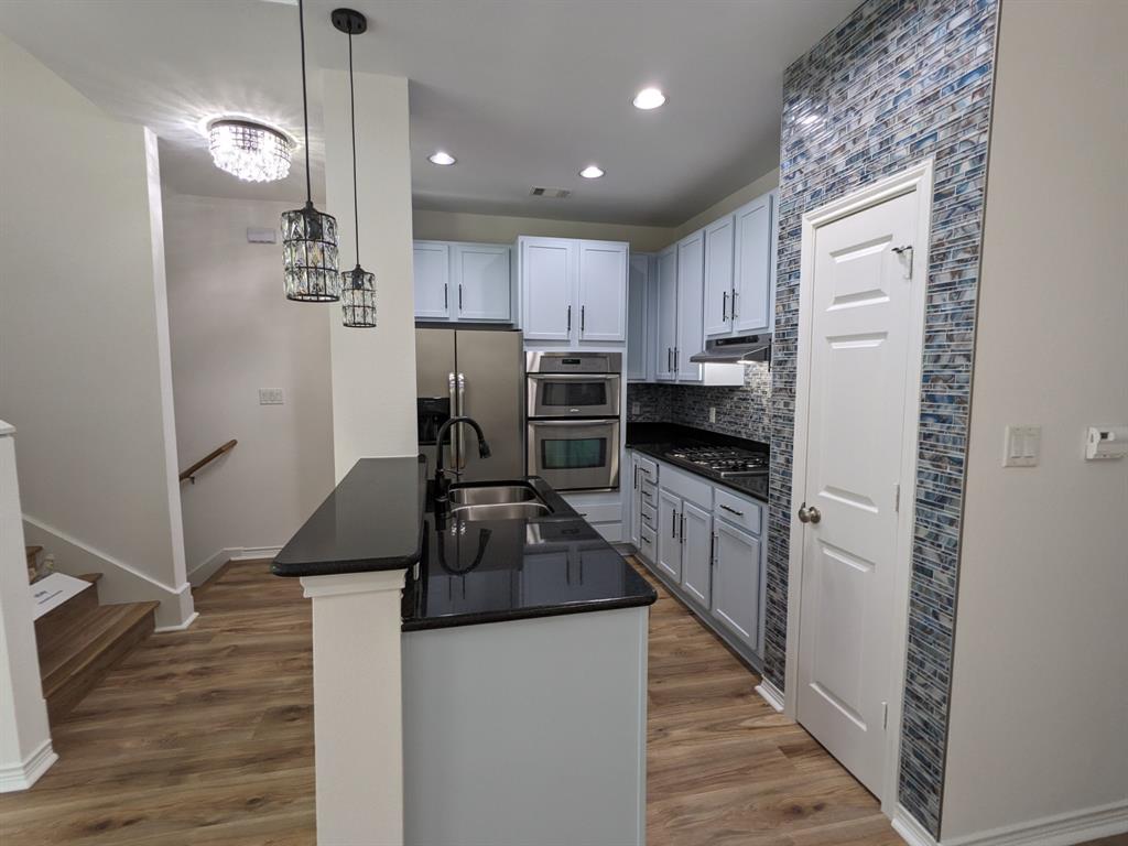 Lake Park Estates 01 & Univ Wrld R - Residential