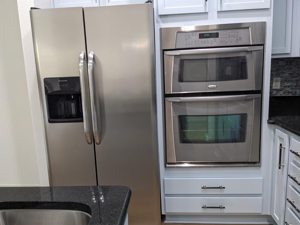 Lake Park Estates 01 & Univ Wrld R - Residential