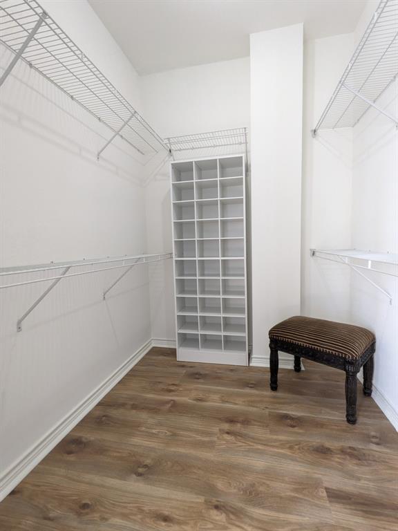 Lake Park Estates 01 & Univ Wrld R - Residential