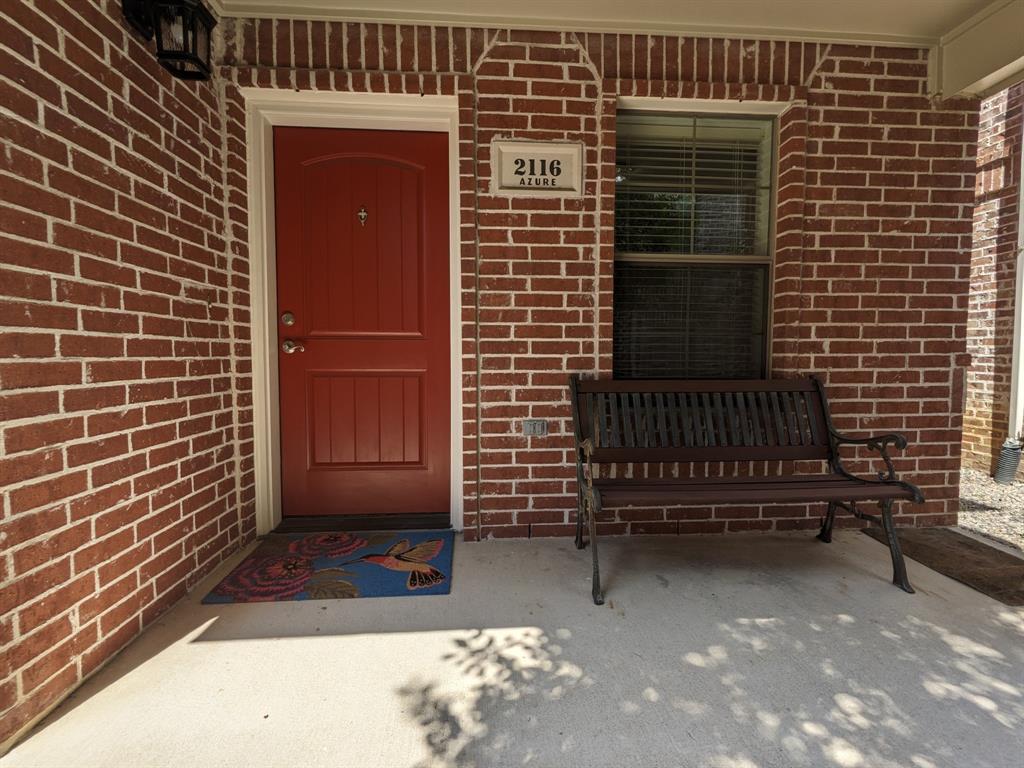 Lake Park Estates 01 & Univ Wrld R - Residential