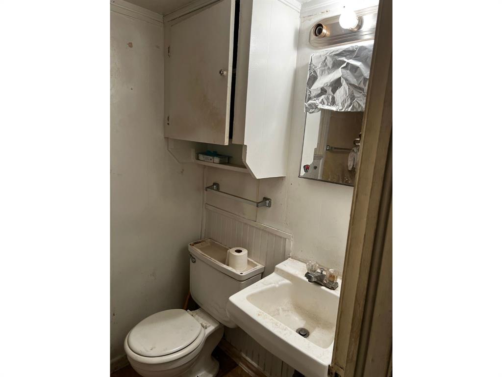 Lesters Sub - Residential Income