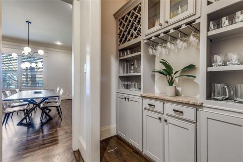 Tiny photo for 6831 Coronado Avenue, Dallas, TX 75214 (MLS # 21197288)