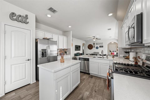 Tiny photo for 5833 Dew Plant Way, Fort Worth, TX 76123 (MLS # 21400957)