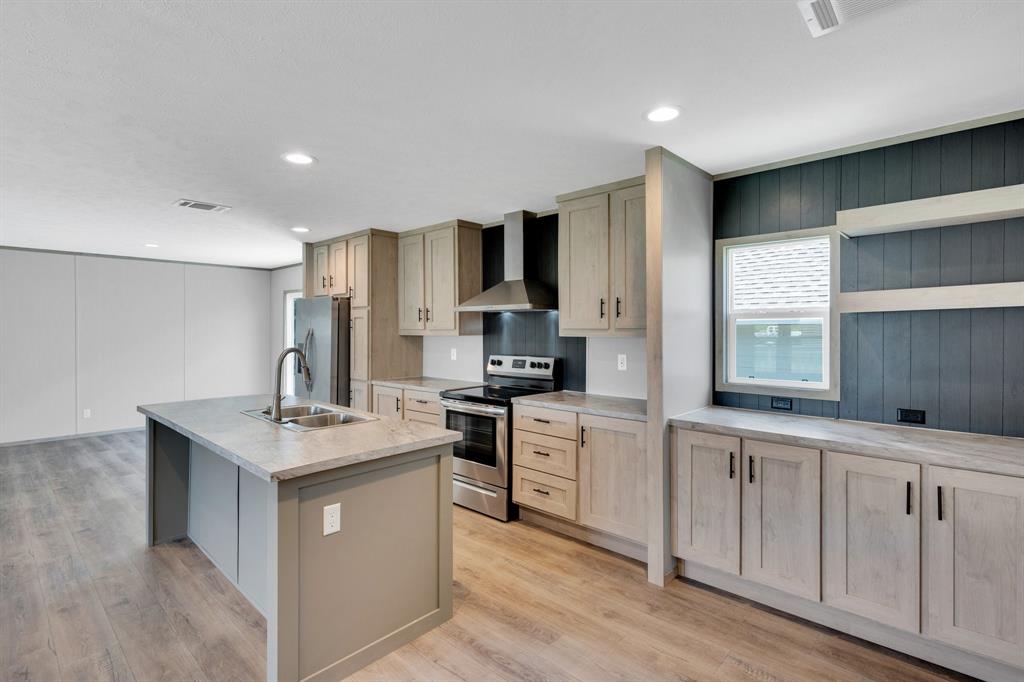 5426 Highview Drive