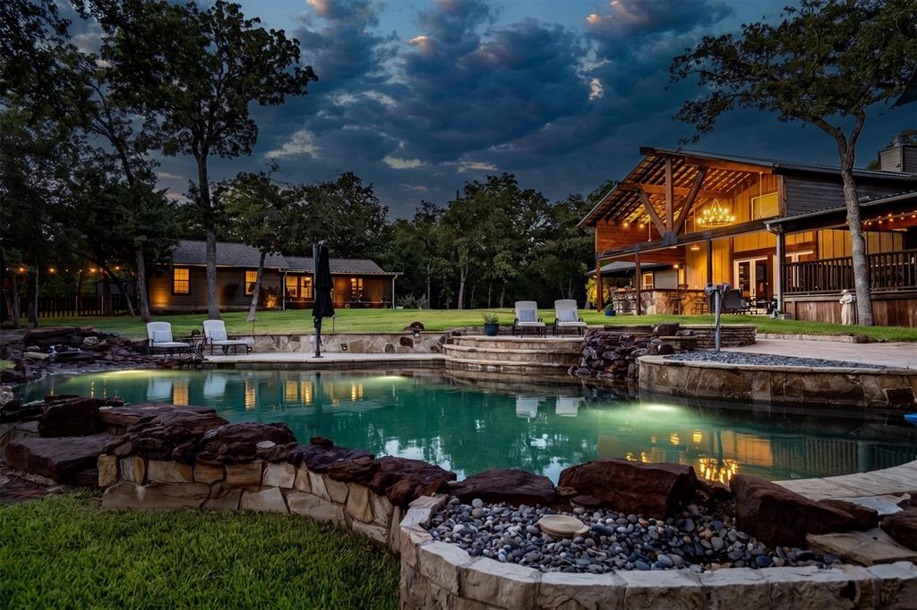 1011 Thornridge Court