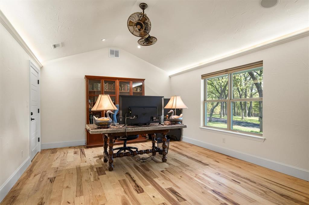1011 Thornridge Court