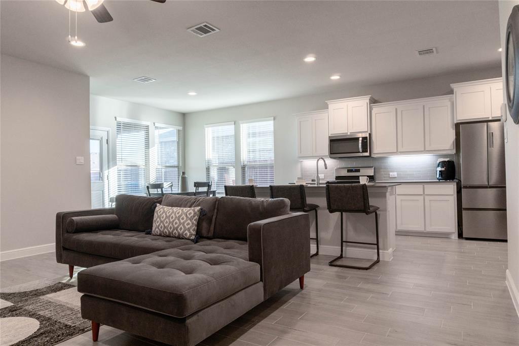 Bridgeview - Residential Lease