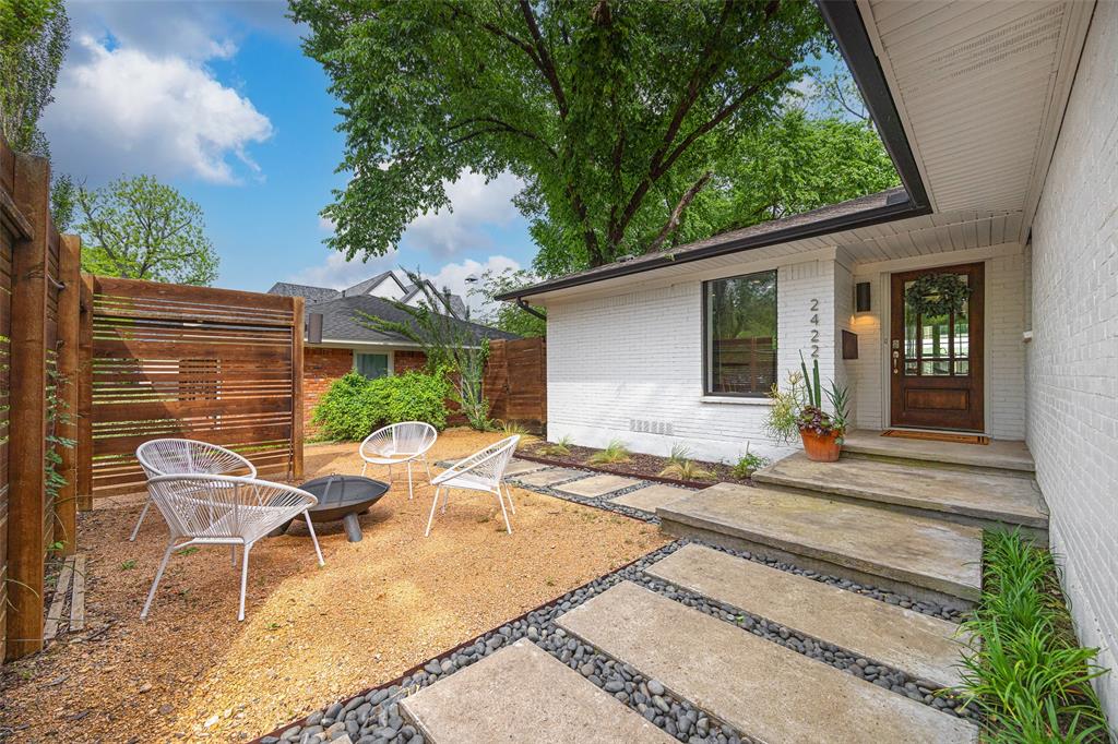 2422 Loving Avenue