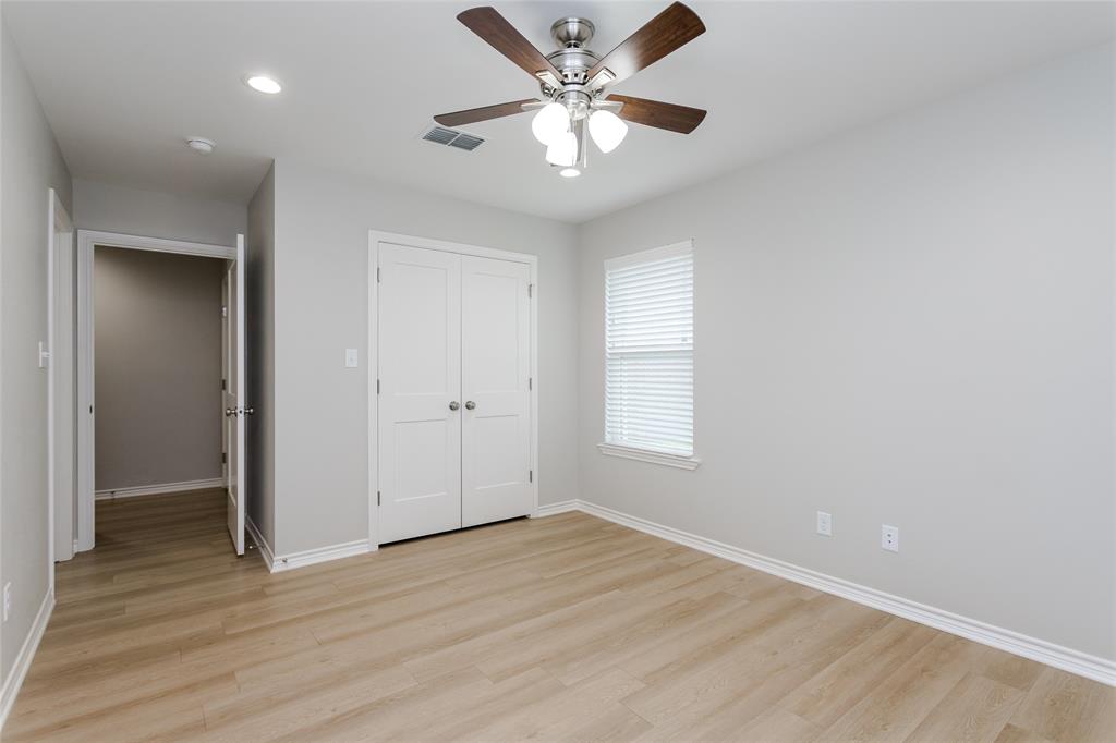 Ennis - Residential Lease