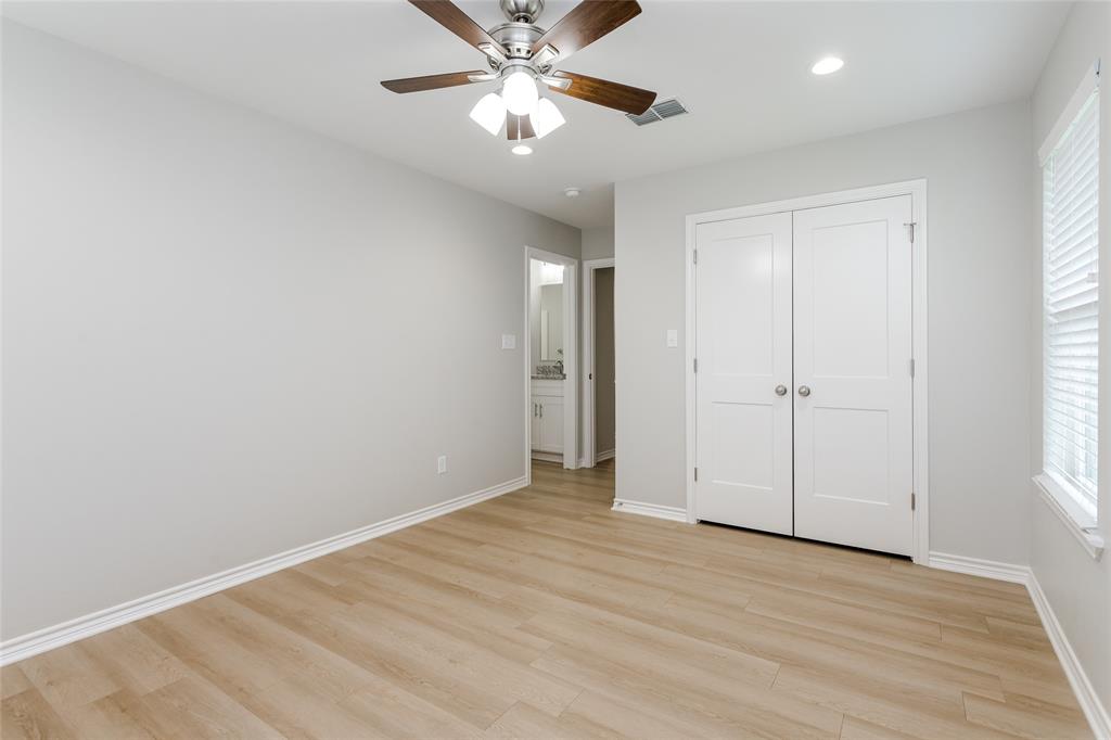 Ennis - Residential Lease