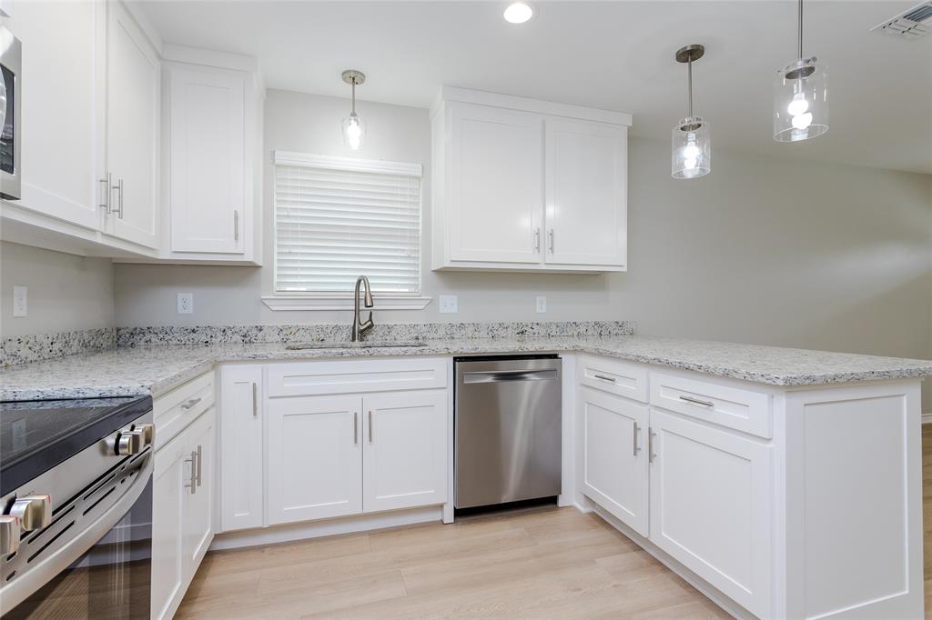 Ennis - Residential Lease