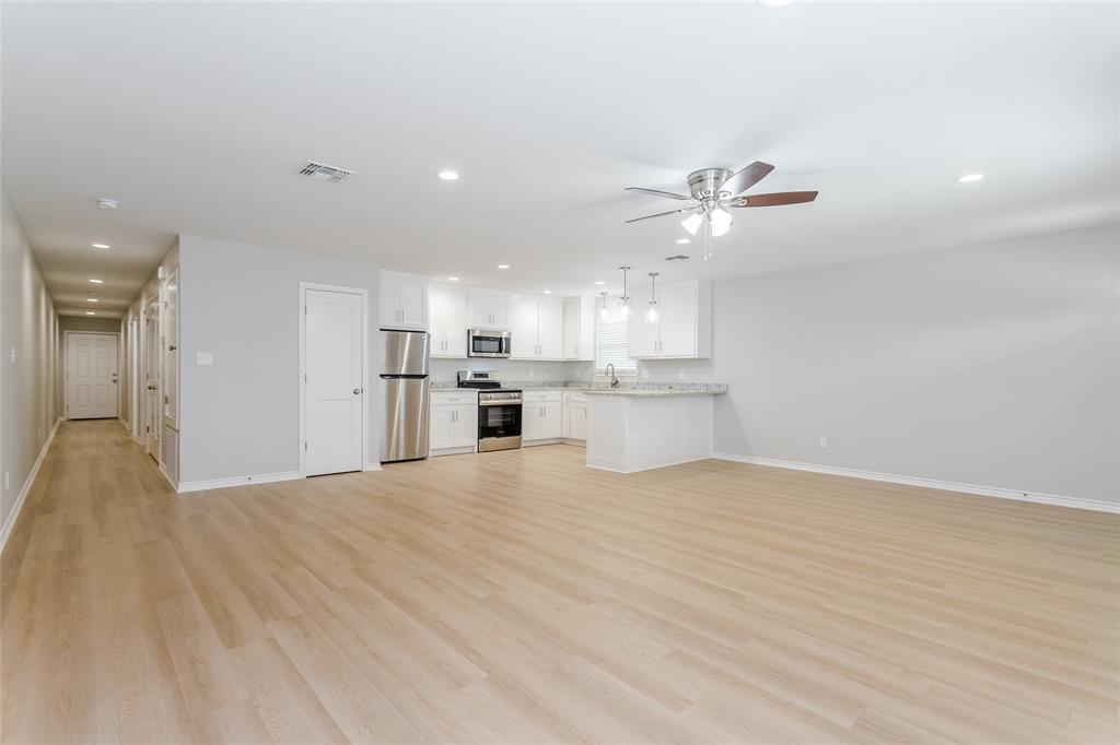 Ennis - Residential Lease