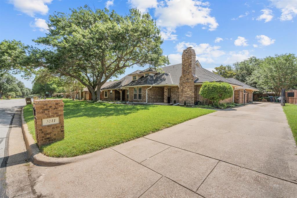 5111/5109 Ledgestone Drive