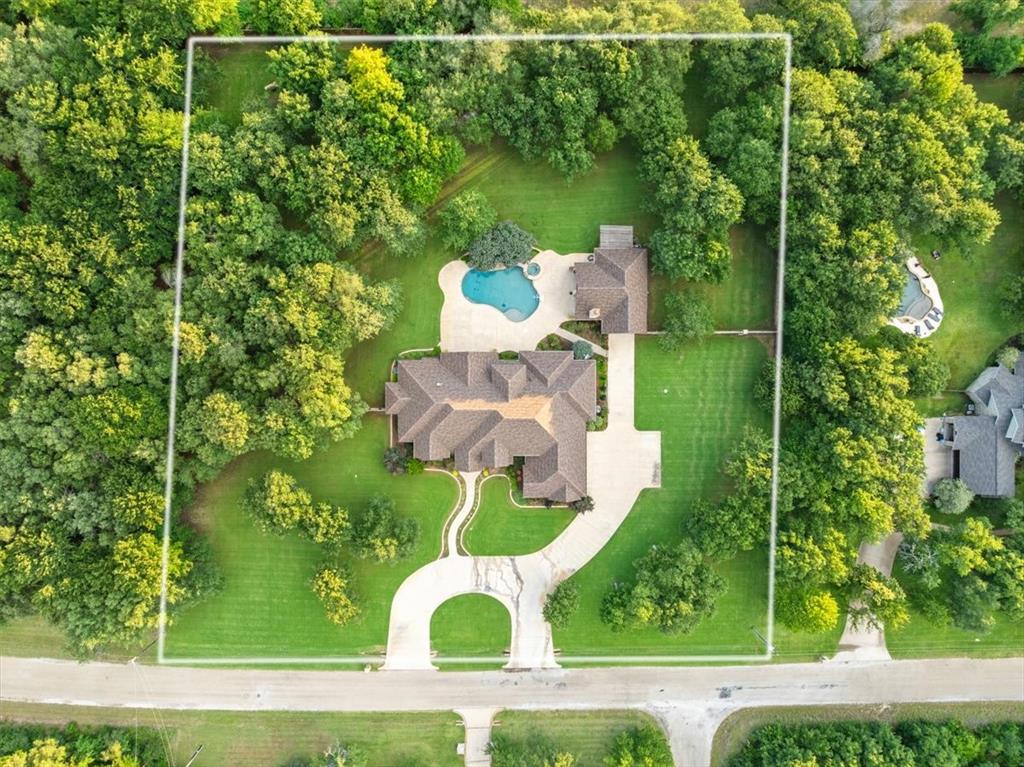 915 Timber Creek Drive
