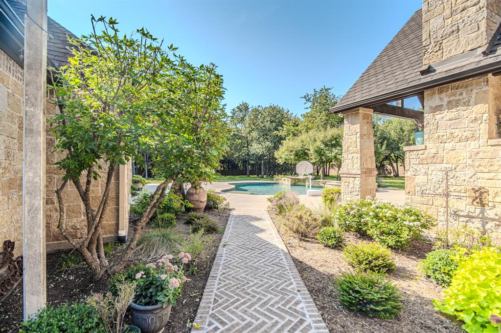 Timber Creek Estate - Residential