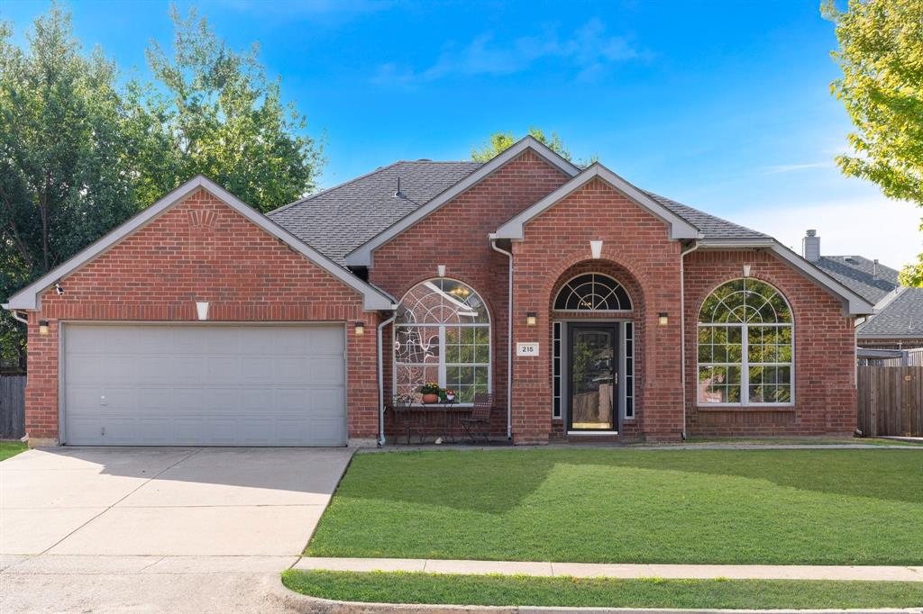 215 Longhorn Trail
