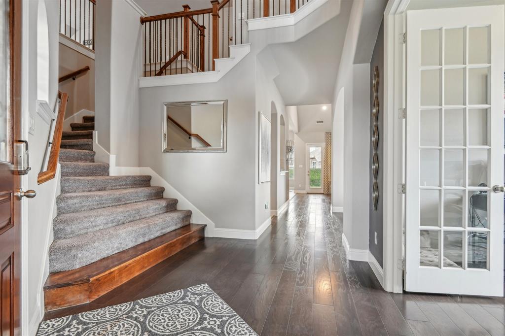 12103 Indian Creek Drive