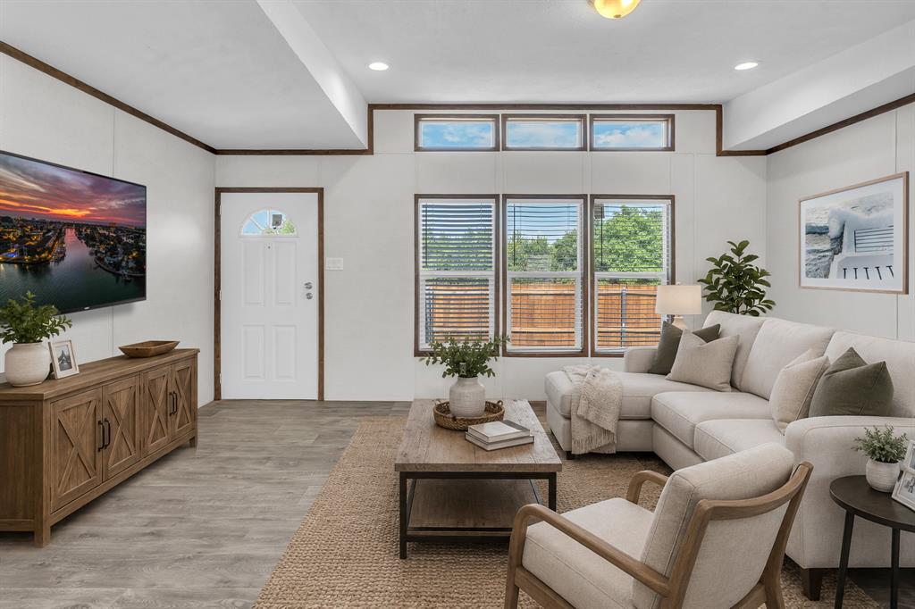815 Thicket Trail