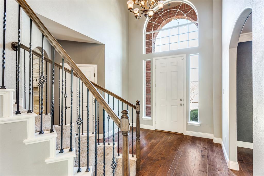 9005 Ranch Bluff Court