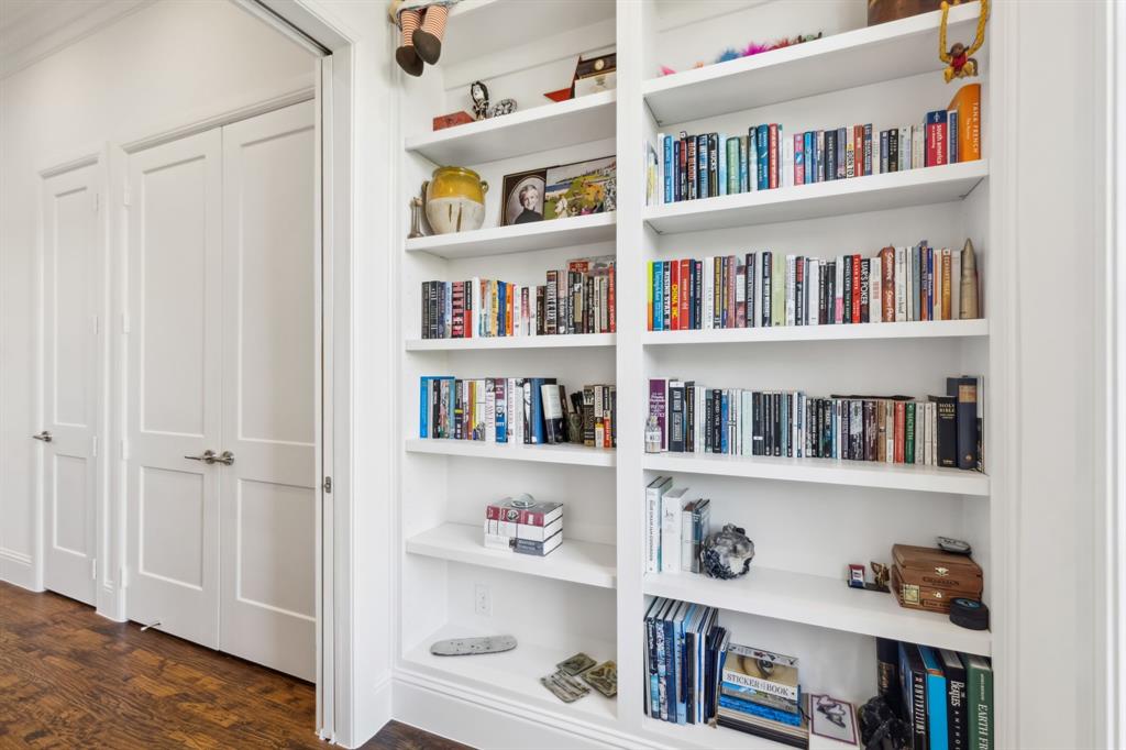 Lexington State Thomas - Residential