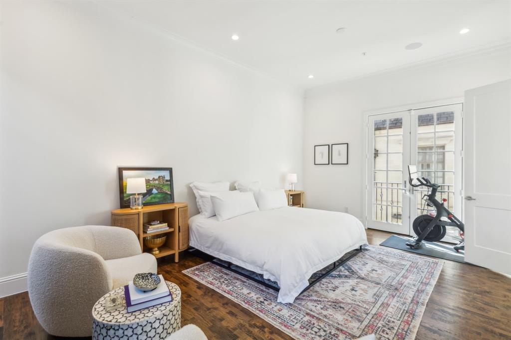 Lexington State Thomas - Residential