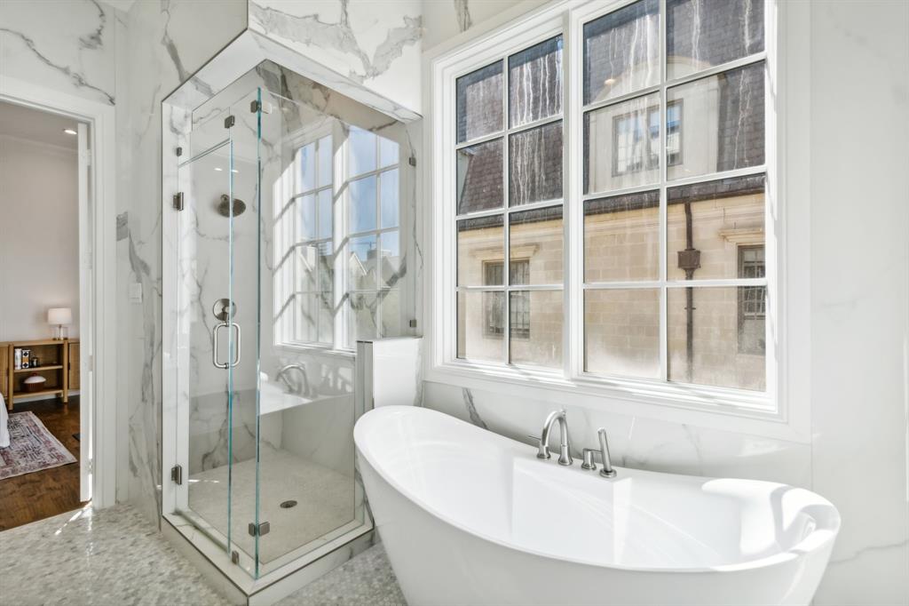 Lexington State Thomas - Residential