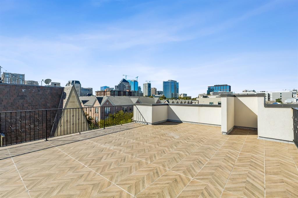 Lexington State Thomas - Residential